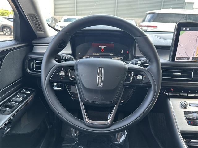 Photo of 2023 Ceramic Pearl Metallic Lincoln Aviator