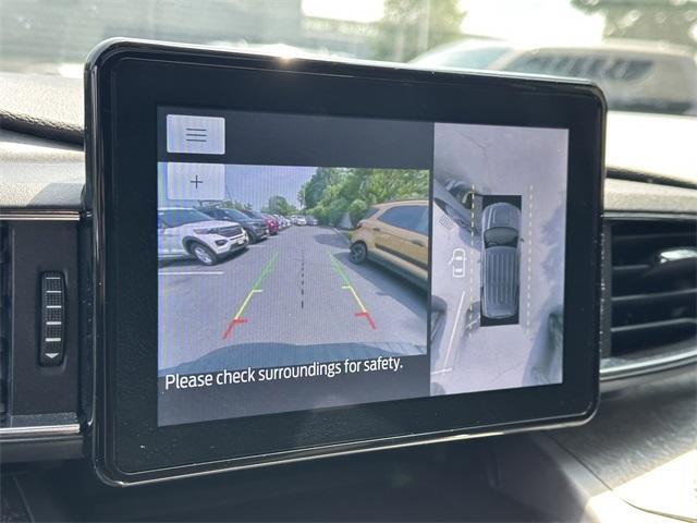 Photo of 2022 Agate Black Metallic Ford Explorer