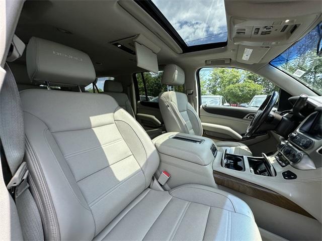 Photo of 2019 Dark Sky Metallic GMC Yukon XL
