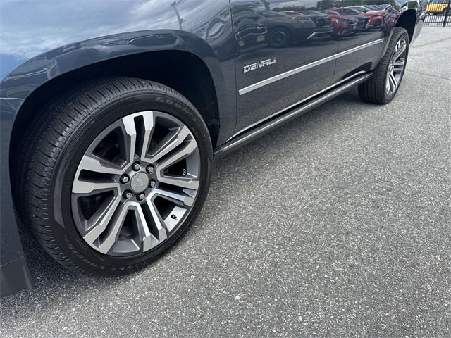 Photo of 2019 Dark Sky Metallic GMC Yukon XL
