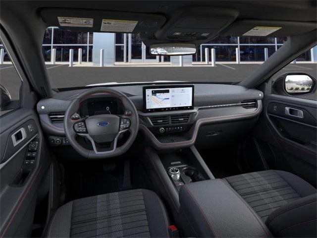 Photo of 2025 Star White Ford Explorer
