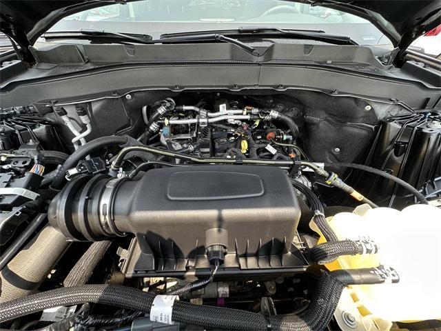 Photo of 2023 Carbonized Gray Metallic Ford Explorer