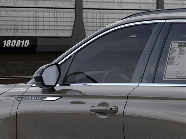 Photo of 2025 Harbor Gray Metallic Lincoln Corsair