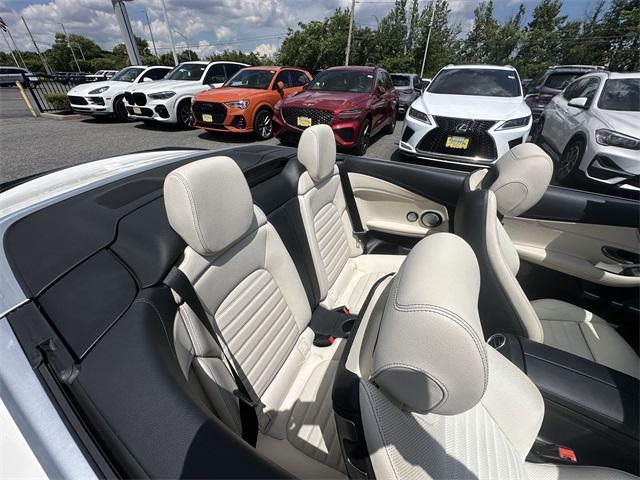 Photo of 2020 designo Diamond White Metallic Mercedes-Benz AMG C 43