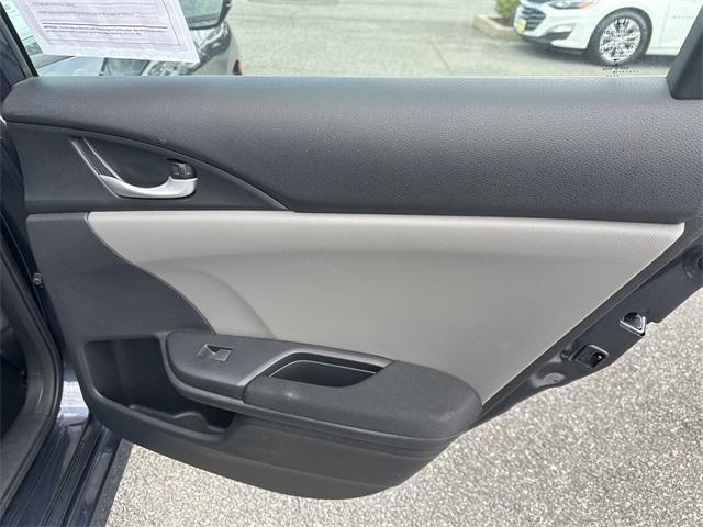 Photo of 2019 Gray Honda Civic
