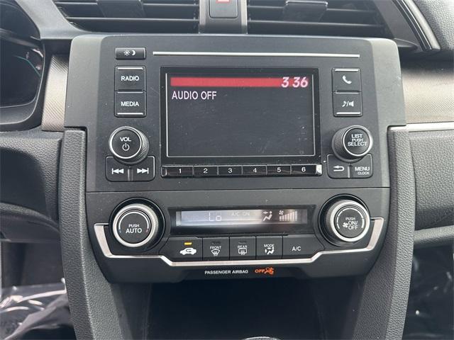Photo of 2019 Gray Honda Civic