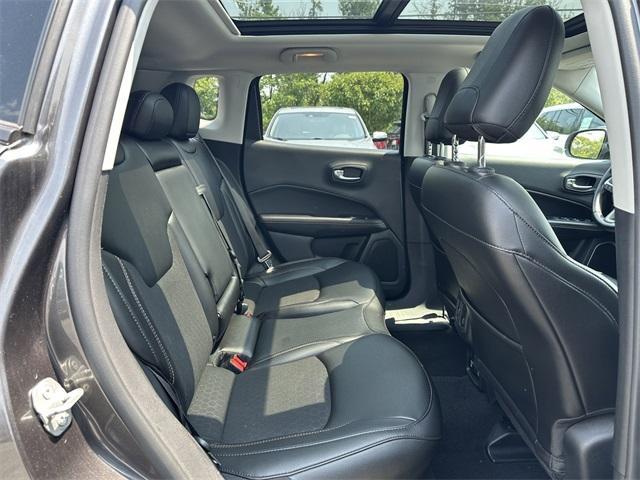 Photo of 2020 Granite Crystal Clearcoat Metallic Jeep Compass