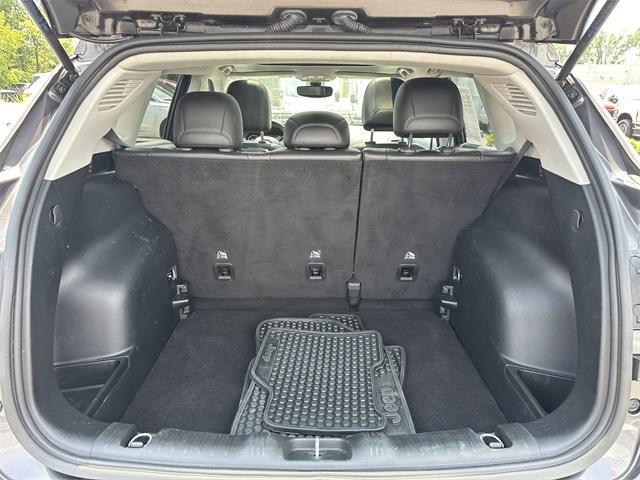 Photo of 2020 Granite Crystal Clearcoat Metallic Jeep Compass