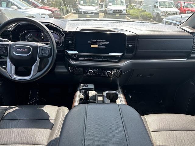 Photo of 2023 Onyx Black GMC Sierra 1500