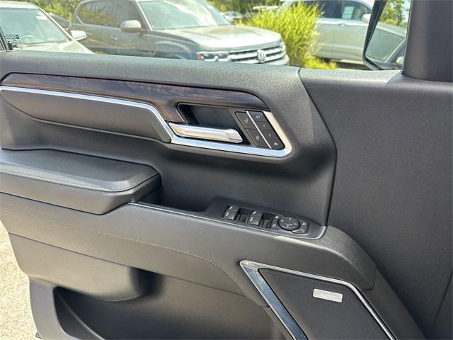 Photo of 2023 Onyx Black GMC Sierra 1500