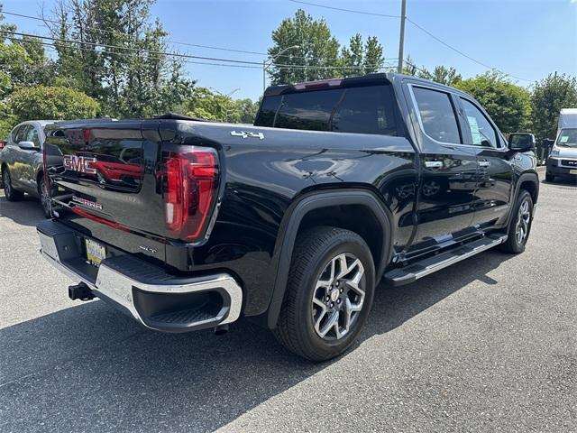 Photo of 2023 Onyx Black GMC Sierra 1500