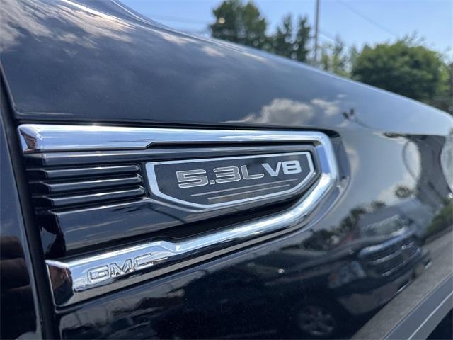 Photo of 2023 Onyx Black GMC Sierra 1500