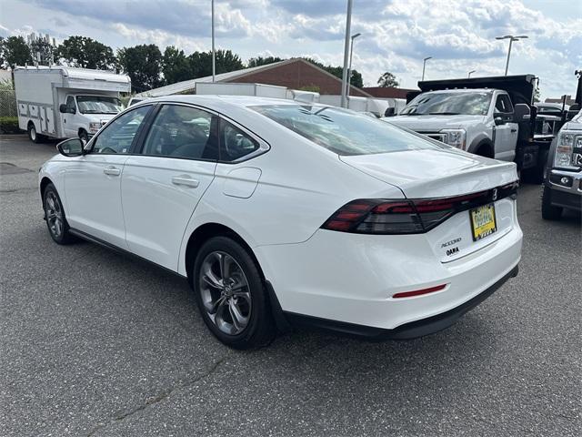 Photo of 2023 White Honda Accord