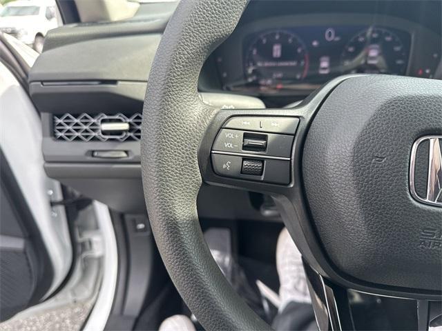 Photo of 2023 White Honda Accord