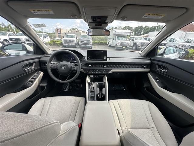 Photo of 2023 White Honda Accord
