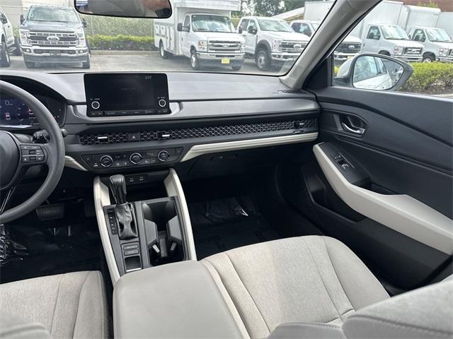 Photo of 2023 White Honda Accord
