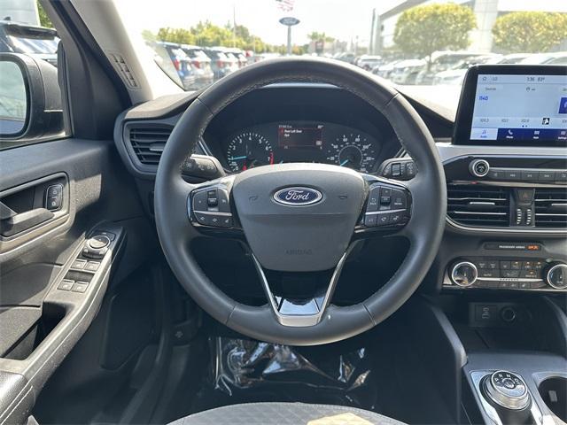 Photo of 2022 Stone Blue Metallic Ford Escape