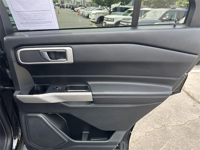 Photo of 2022 Agate Black Metallic Ford Explorer