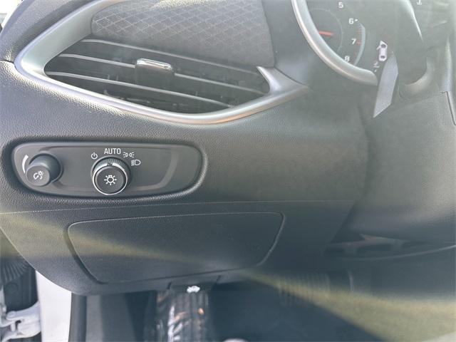 Photo of 2022 Summit White Chevrolet Malibu