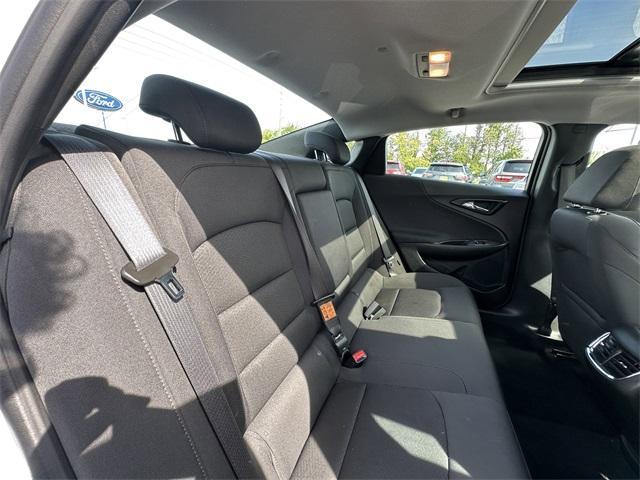 Photo of 2022 Summit White Chevrolet Malibu