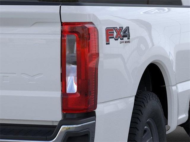 Photo of 2024 Oxford White Ford F-350