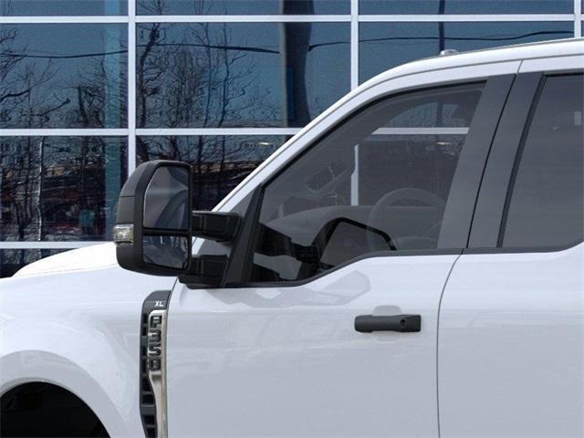 Photo of 2024 Oxford White Ford F-350