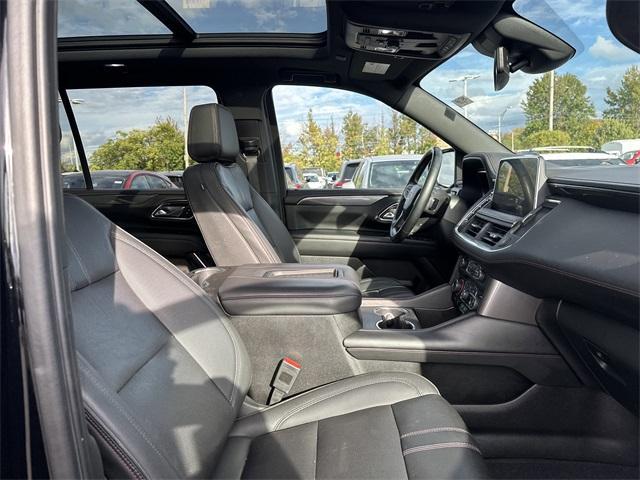 Photo of 2023 Black Chevrolet Suburban