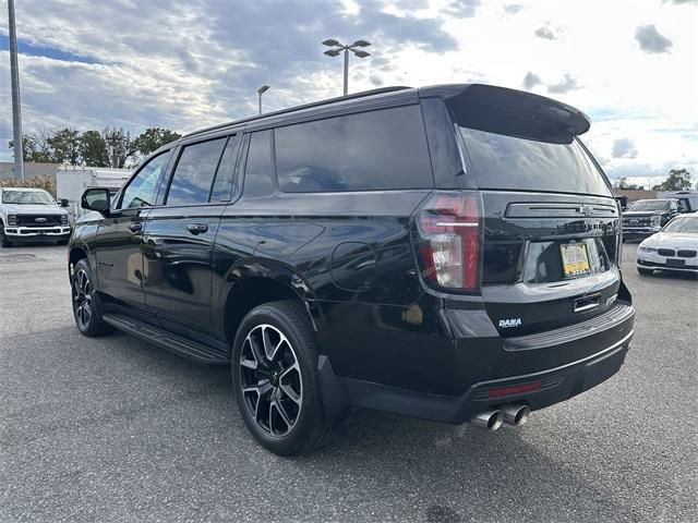 Photo of 2023 Black Chevrolet Suburban