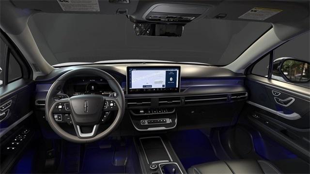 Photo of 2025 Pristine White Lincoln Corsair