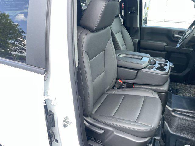 Photo of 2025 Summit White Chevrolet Silverado 2500