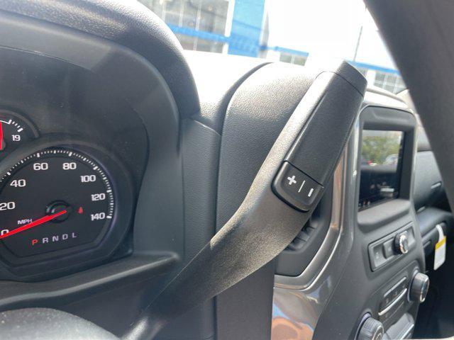 Photo of 2025 Summit White Chevrolet Silverado 2500