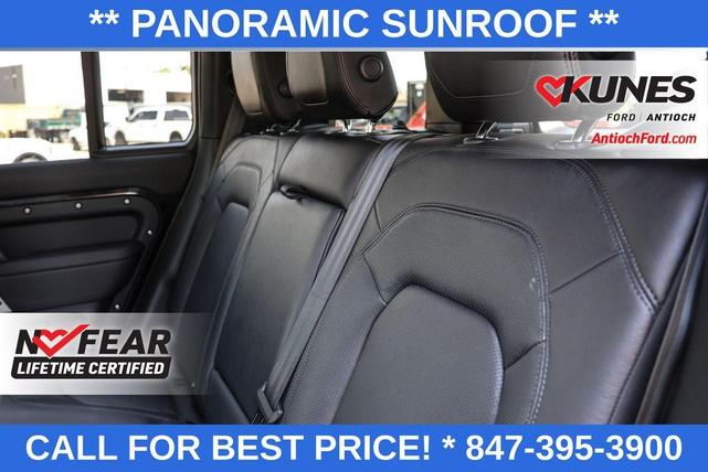 Photo of 2024 Santorini Black Land Rover Defender