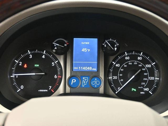 Photo of 2016 White Lexus GX 460