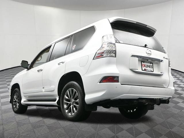 Photo of 2016 White Lexus GX 460