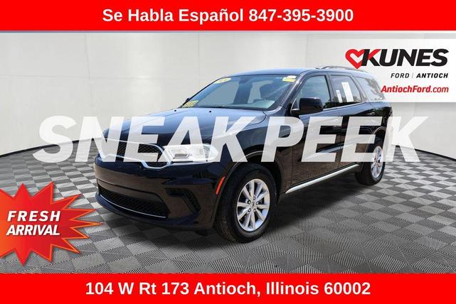 Photo of 2024 DB Black Crystal Clearcoat Dodge Durango