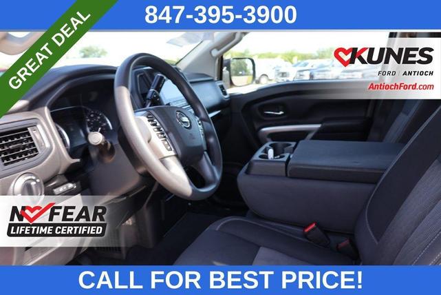 Photo of 2022 Red Alert Nissan Titan
