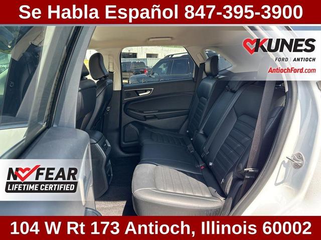 Photo of 2024 Oxford White Ford Edge