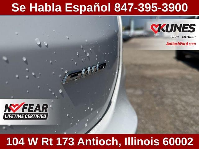 Photo of 2024 Oxford White Ford Edge