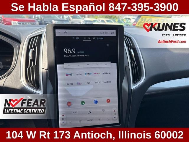 Photo of 2024 Oxford White Ford Edge