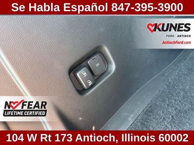 Photo of 2024 Oxford White Ford Edge