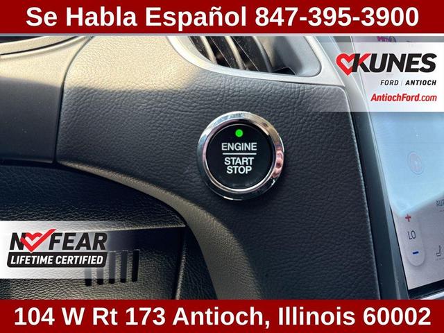 Photo of 2024 Oxford White Ford Edge