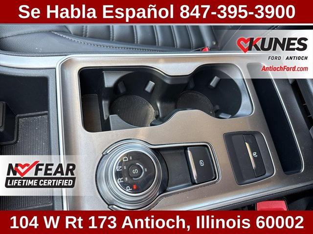 Photo of 2024 Oxford White Ford Edge
