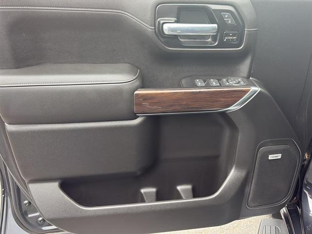 Photo of 2020 Carbon Black Metallic GMC Sierra 1500
