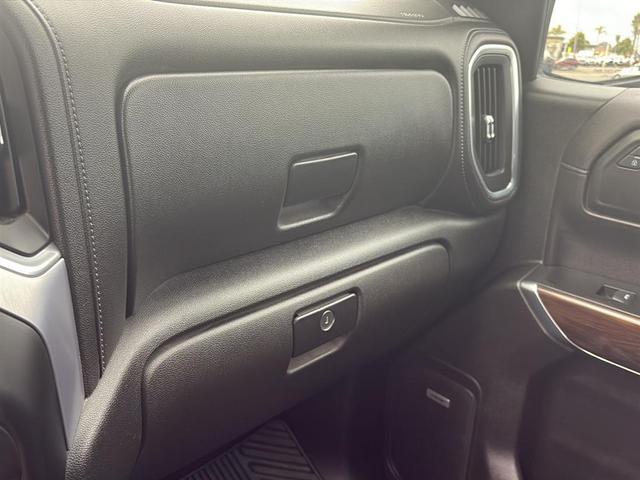 Photo of 2020 Carbon Black Metallic GMC Sierra 1500