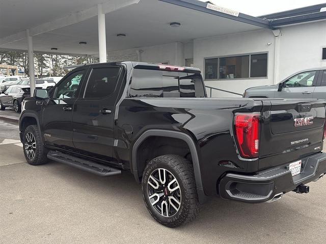 Photo of 2023 Onyx Black GMC Sierra 1500