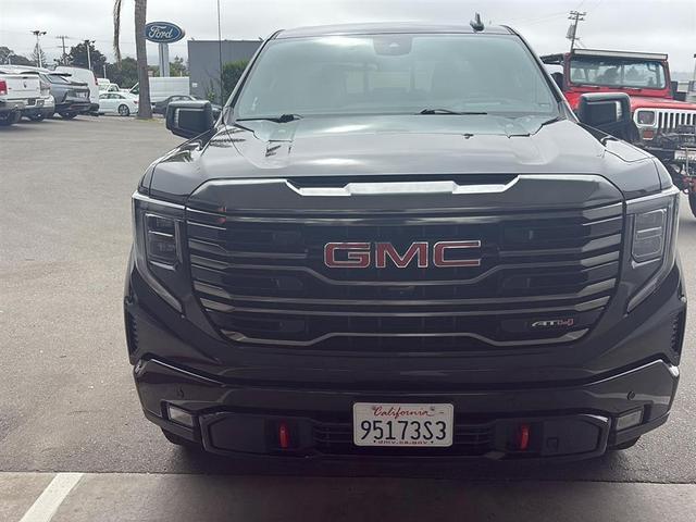 Photo of 2023 Onyx Black GMC Sierra 1500