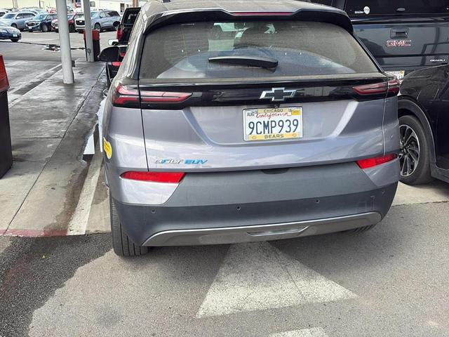 Photo of 2022 Gray Ghost Metallic Chevrolet Bolt EUV