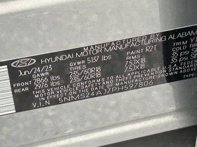 Photo of 2023 Shimmering Silver Hyundai SANTA FE