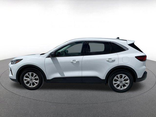 Photo of 2024 Oxford White Ford Escape