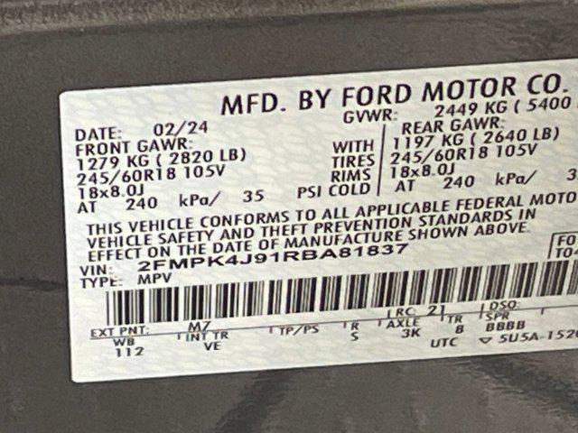 Photo of 2024 Carbonized Gray Metallic Ford Edge
